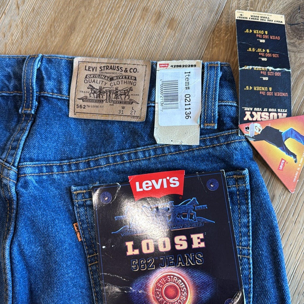 Vintage Orange Tab Loose Fit Levi’s 562 31x27